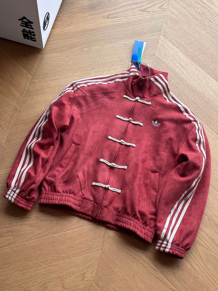 Imperial knot streetwear jacket with Chinese button closure
