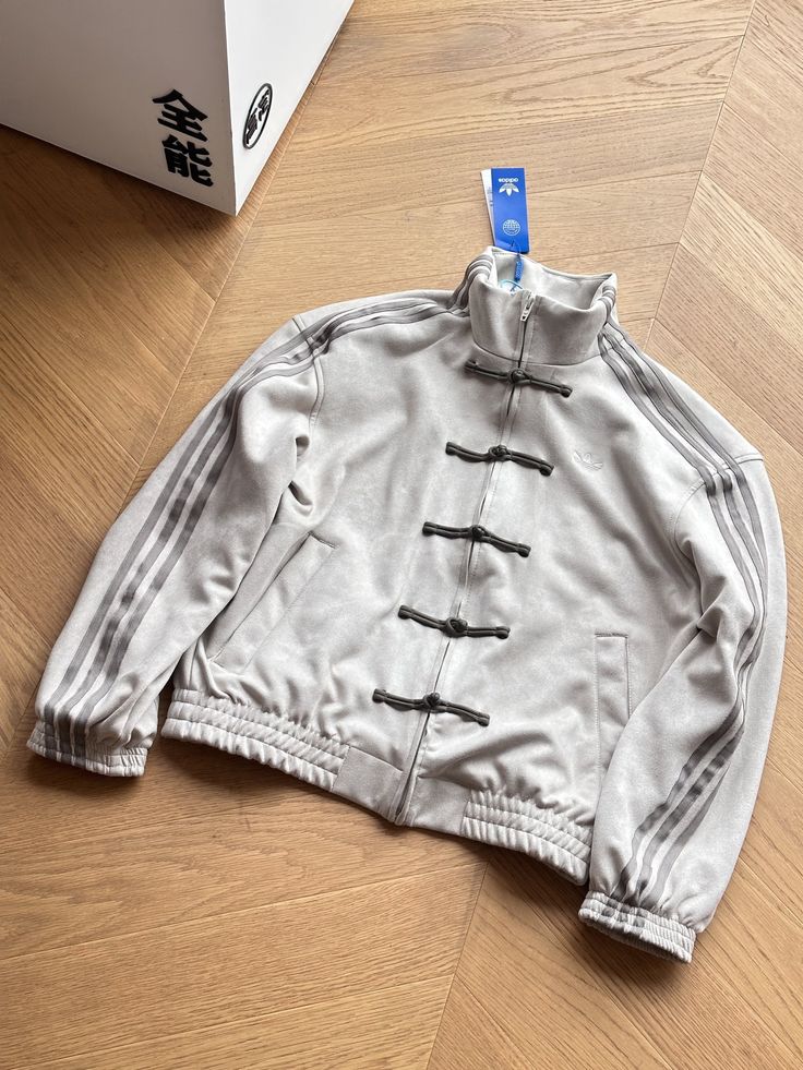 Back view of cream CNY suede jacket by Westernvibe